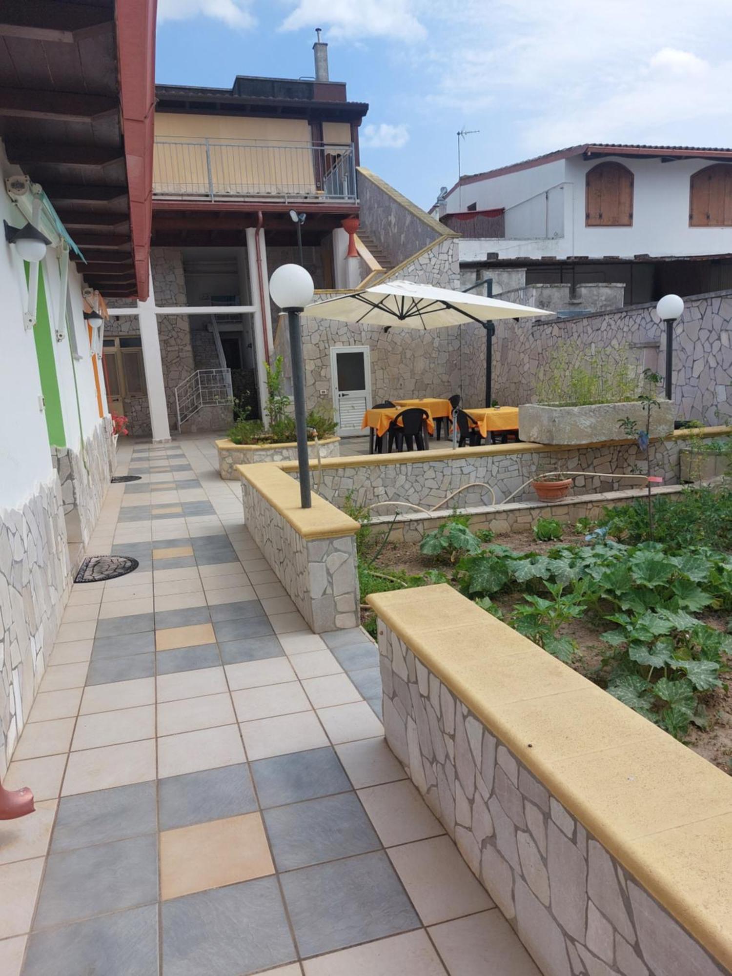 Hotel Oltremare Vignacastrisi Exterior foto